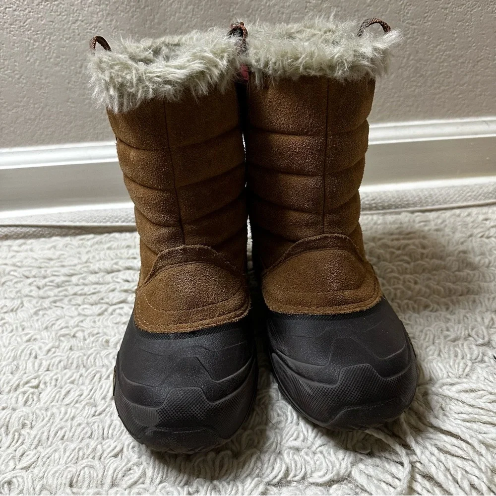 NORTH FACE girls’ brown suede leather faux fur lined Shellista snow boots 3